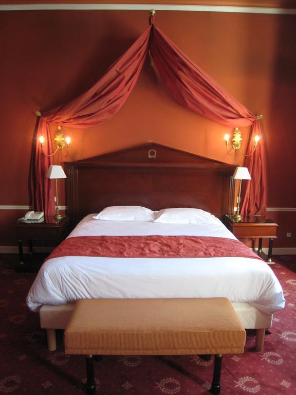 Hotel Les Marechaux Auxerre Eksteriør bilde